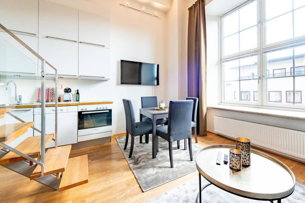 Nordic Host Luxury Apts - Prinsens Gate - Large Mezzanine Studio Oslo Zewnętrze zdjęcie